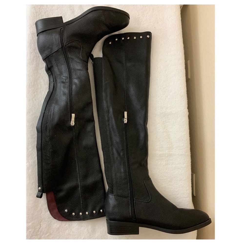 VERY VOLATILE HIGH KNEE BOOTS